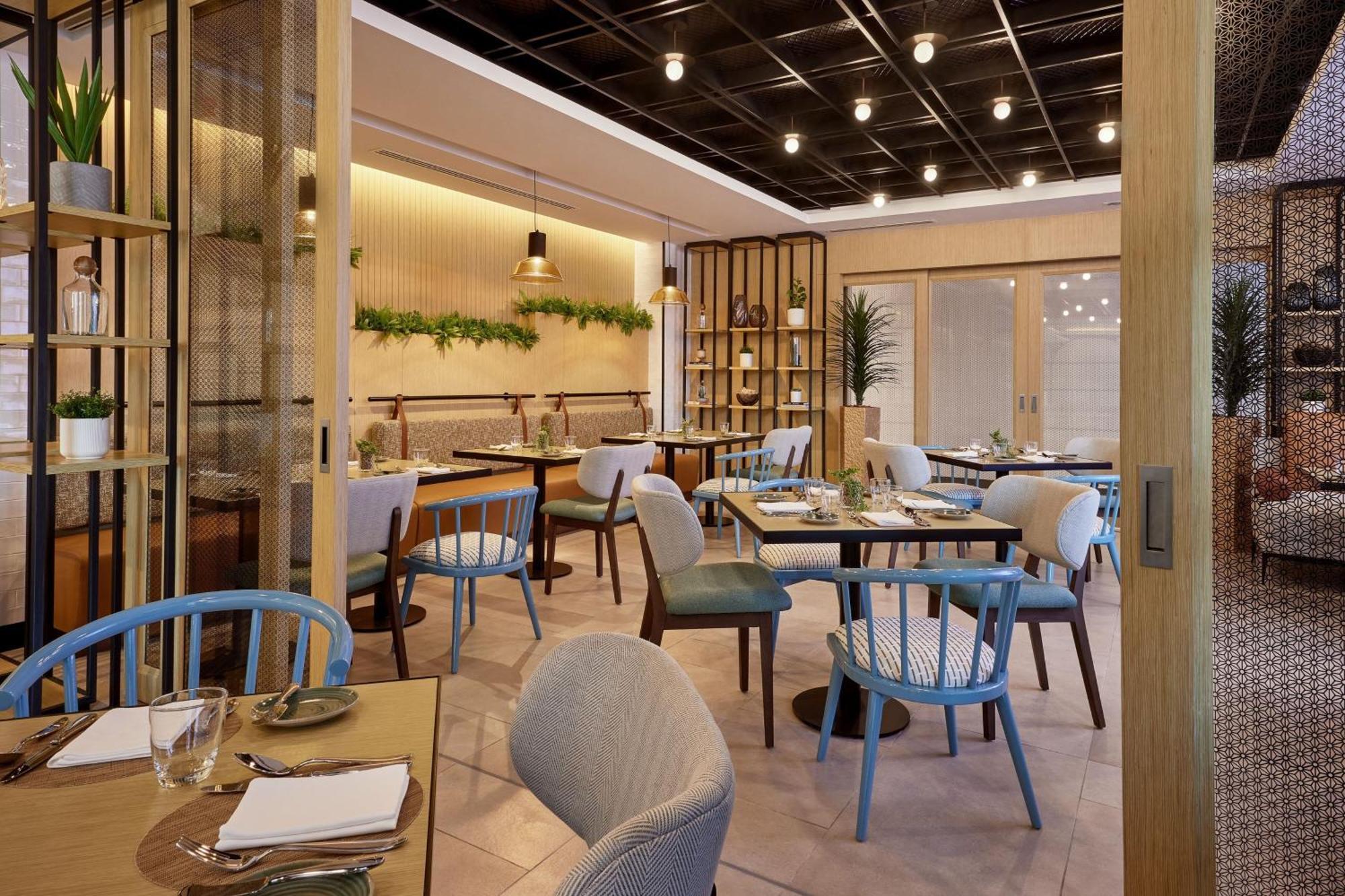 Courtyard By Marriott Jubail Hotel Exterior foto